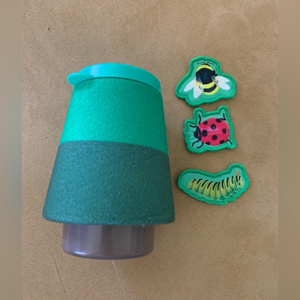 LOVEVERY Fuzzy Bug Shrub